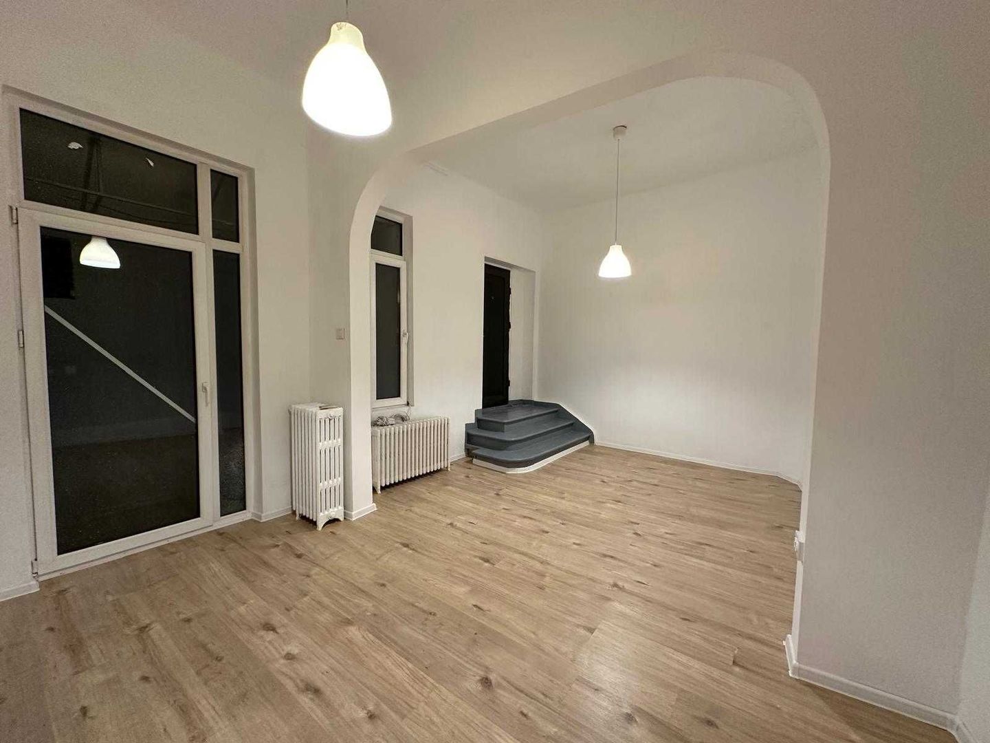PIATA ROMANA, Proprietar , apartament 3 camere in vila