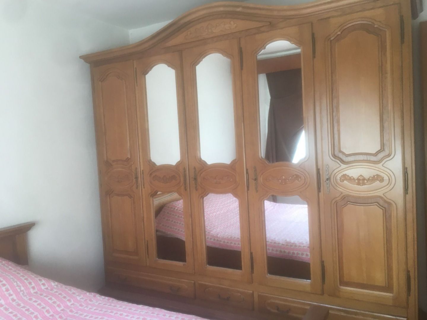 Ag BRASADAS vinde ap. 4 cam 93mp la etajul 3 în Carpați 2.