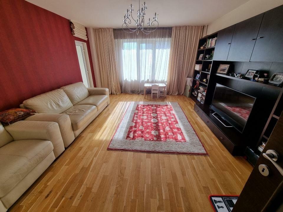 Proprietar vanzare apartament trei camere mobilat/utilat Calea Calarasi, sect 3