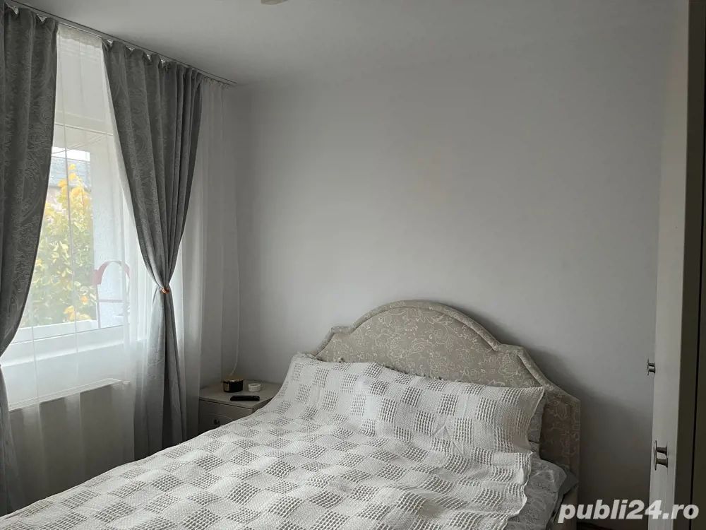 BRASADAS vinde ap 3 cam etaj 4/4 Micro 16 Bd. Sănătății.