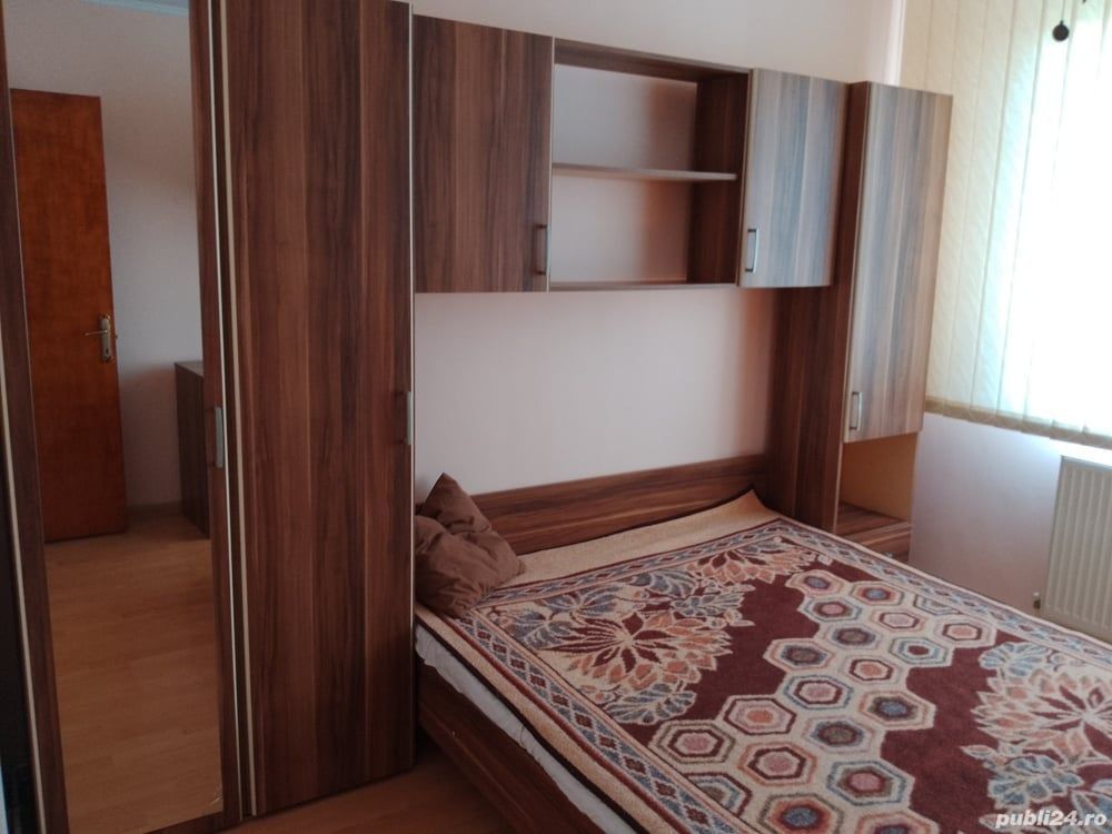 BRASADAS vinde ap 2 cam Carpați 1 etaj.4/4.