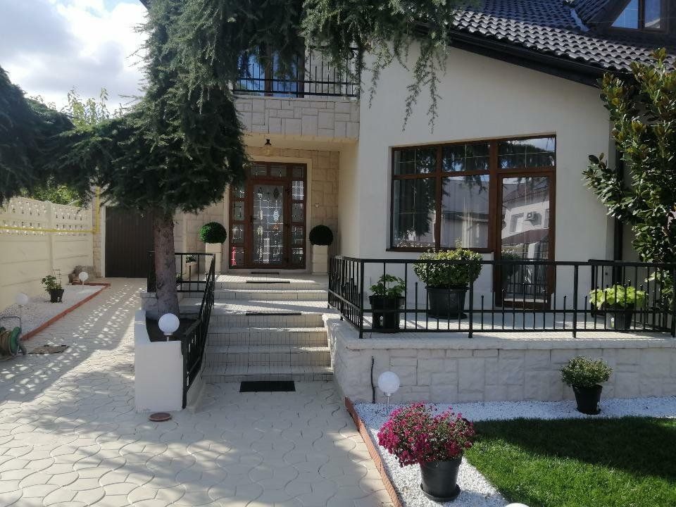 Vila unicat aproape de lac