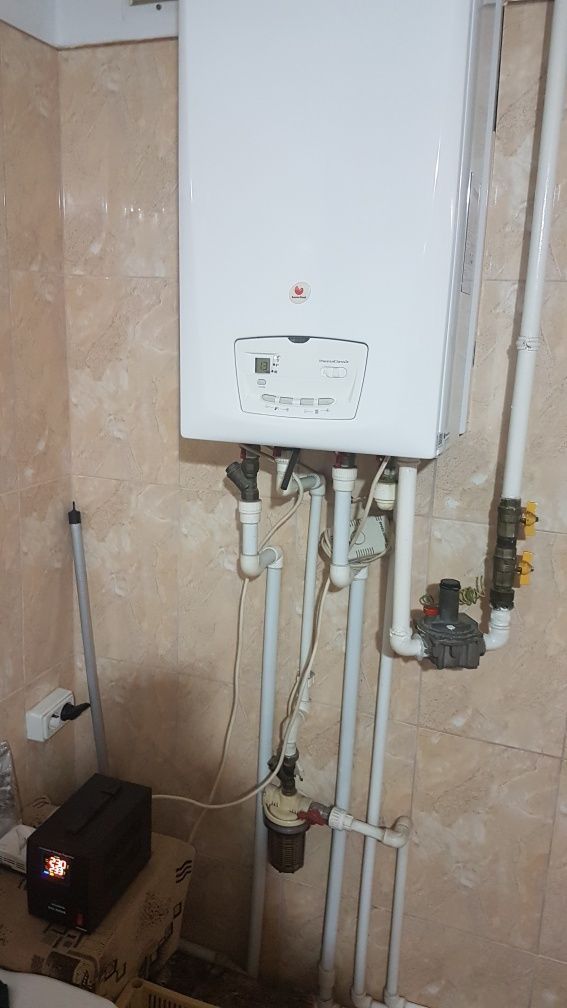 Proprietar vând ap. 4 camere