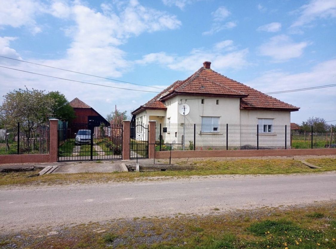 Casa de schimbare sau schimb cu apartament