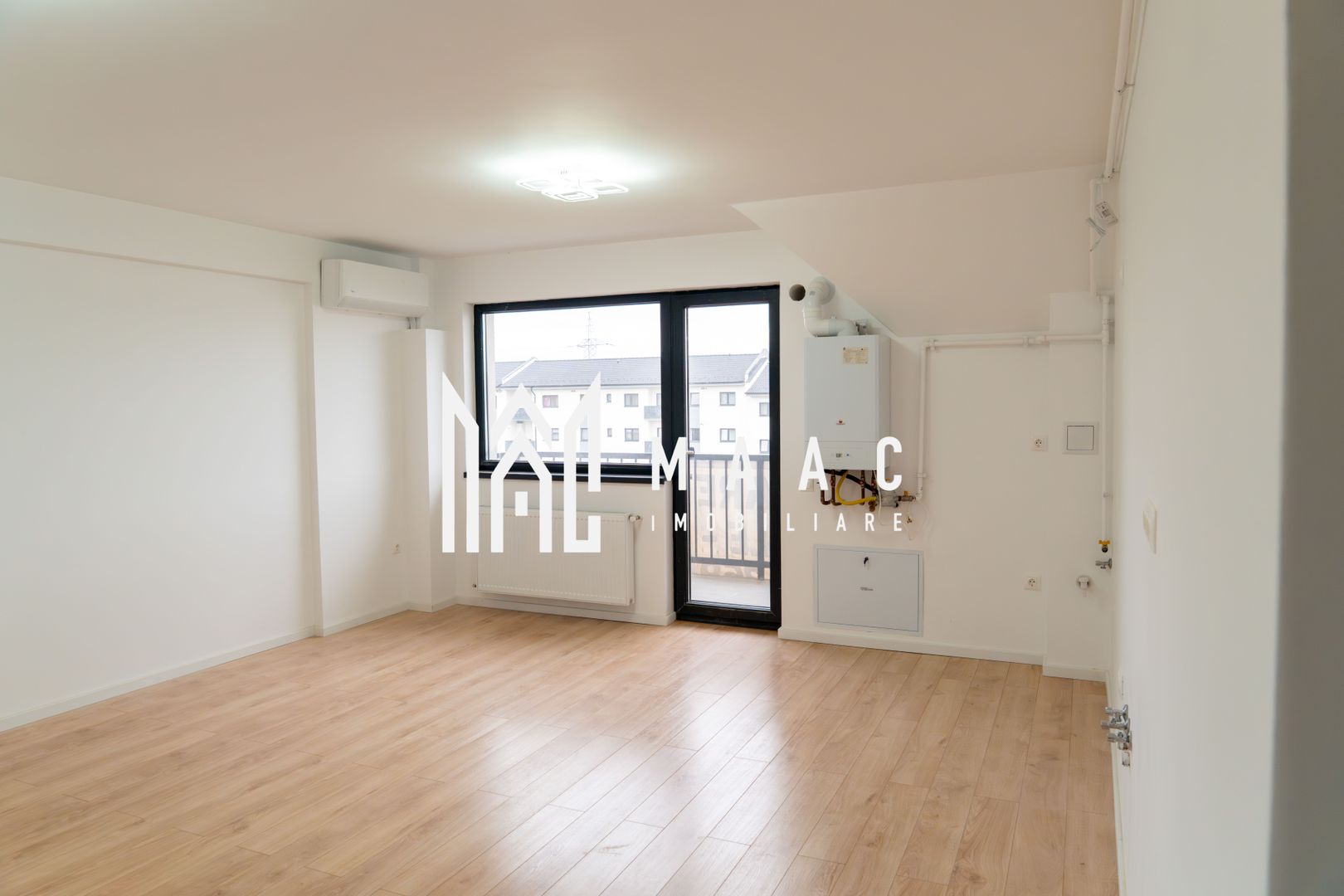 Apartament 3 Camere I 78 mp I 2 Niveluri I Etaj 3/3 I Parcare Inclusă