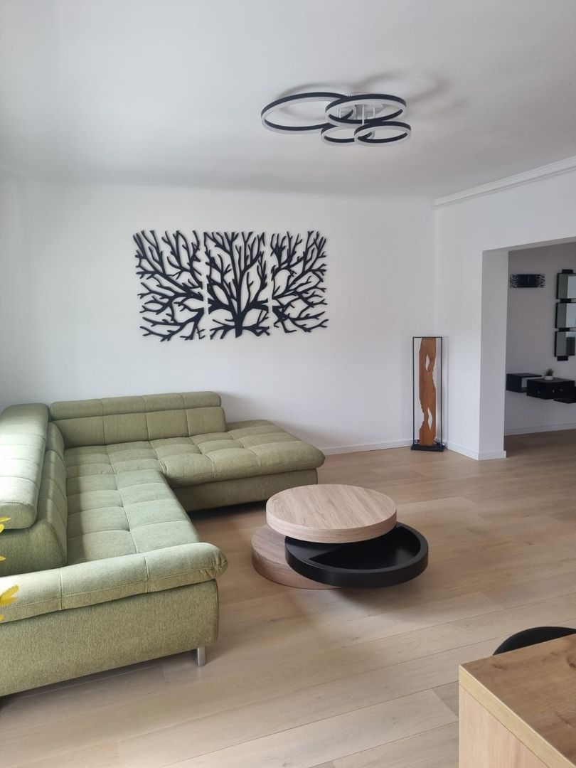 BRASADAS vinde ap 3 cam 4/4 CENTRAL 110mp RENOVAT cu garaj.