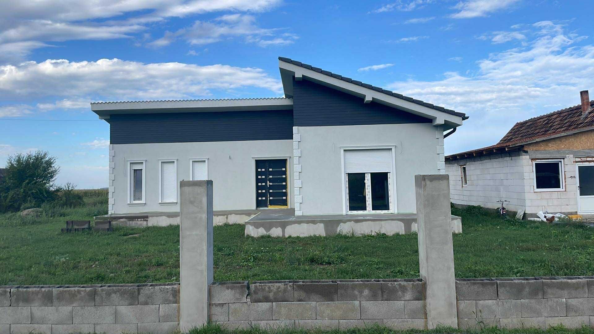 Casă de vânzare ,preț 110.000euro