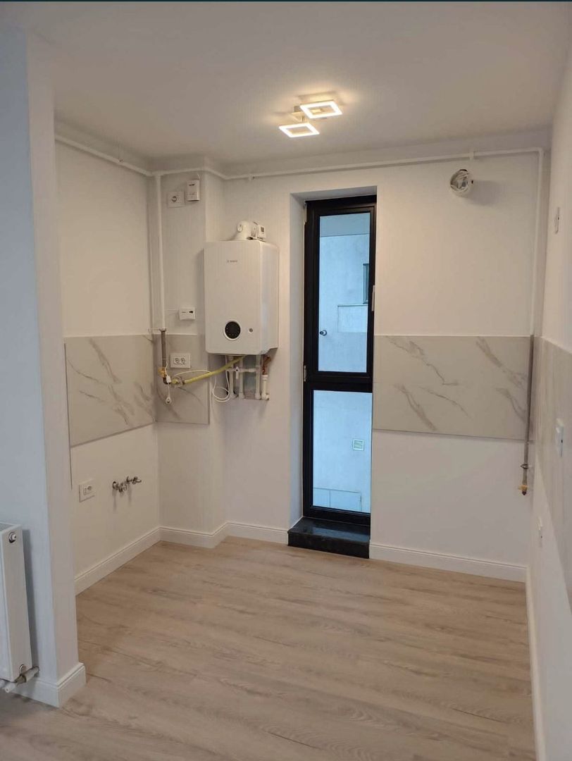 2 apartamente de vanzare
