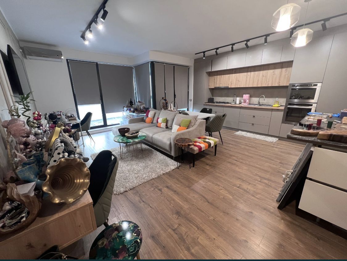 Apartament 2 camere plus tera de 50 m tomis park