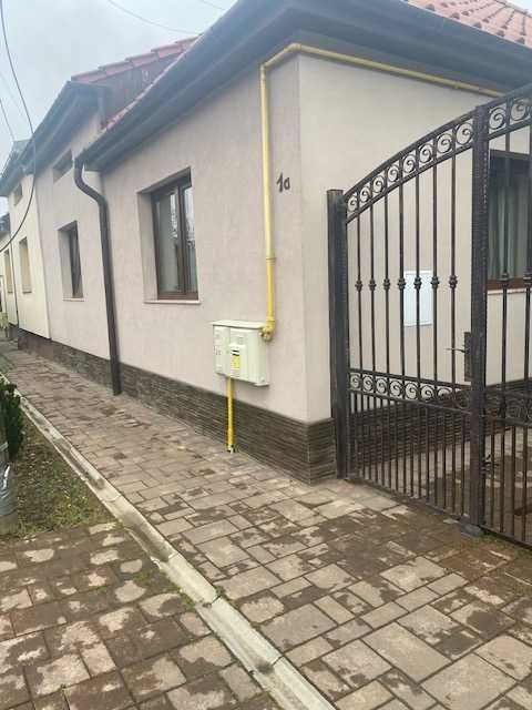 BRASADAS vinde casa tip duplex in zona Closca.