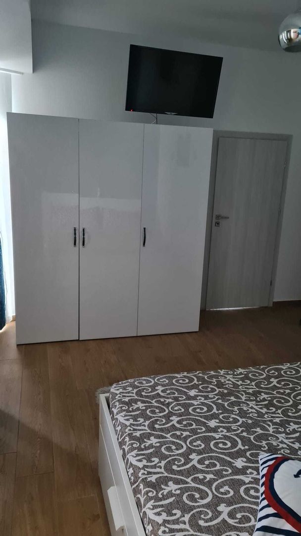 Vand apartament 2 camere decomandate in Mamaia Nord, Navodari