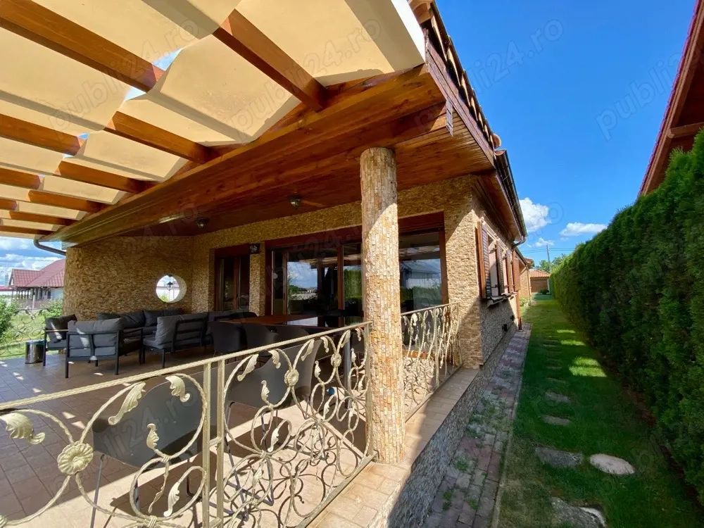 BRASADAS vinde casa cu iesire la lac