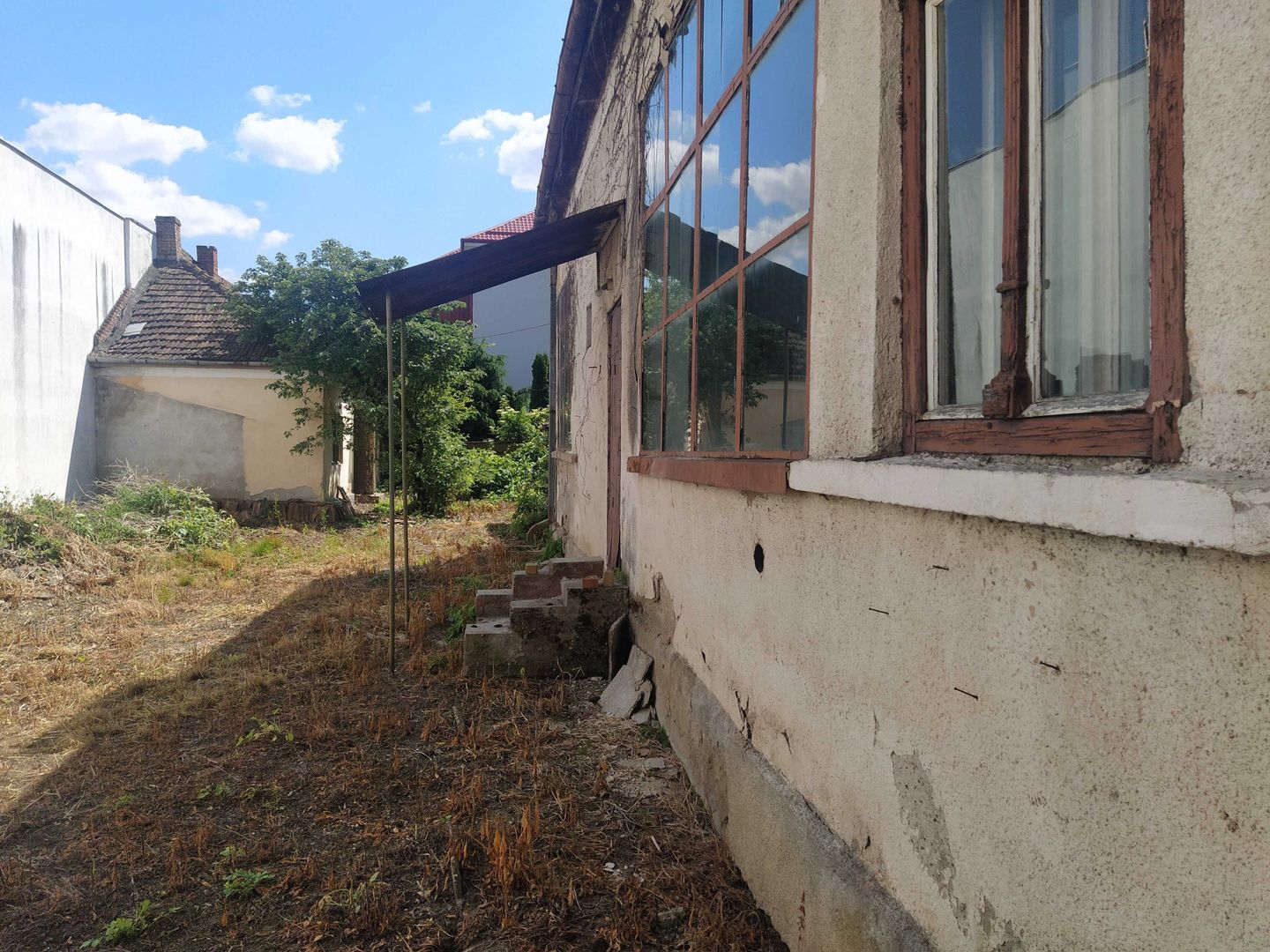 De vanzare casa - Ana Ipătescu Nr.6