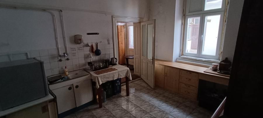 Apartament ultracentral de 100m2 de vânzare