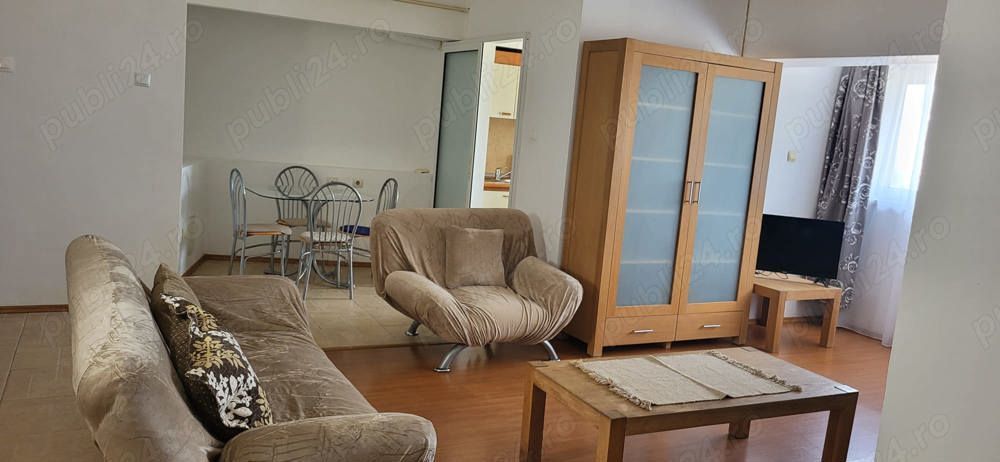 Vând apartament 2 camere ultracentral în Iași.