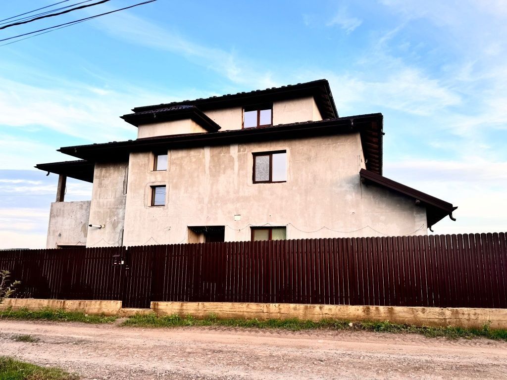 Vand vila Breazu,persoana fizica