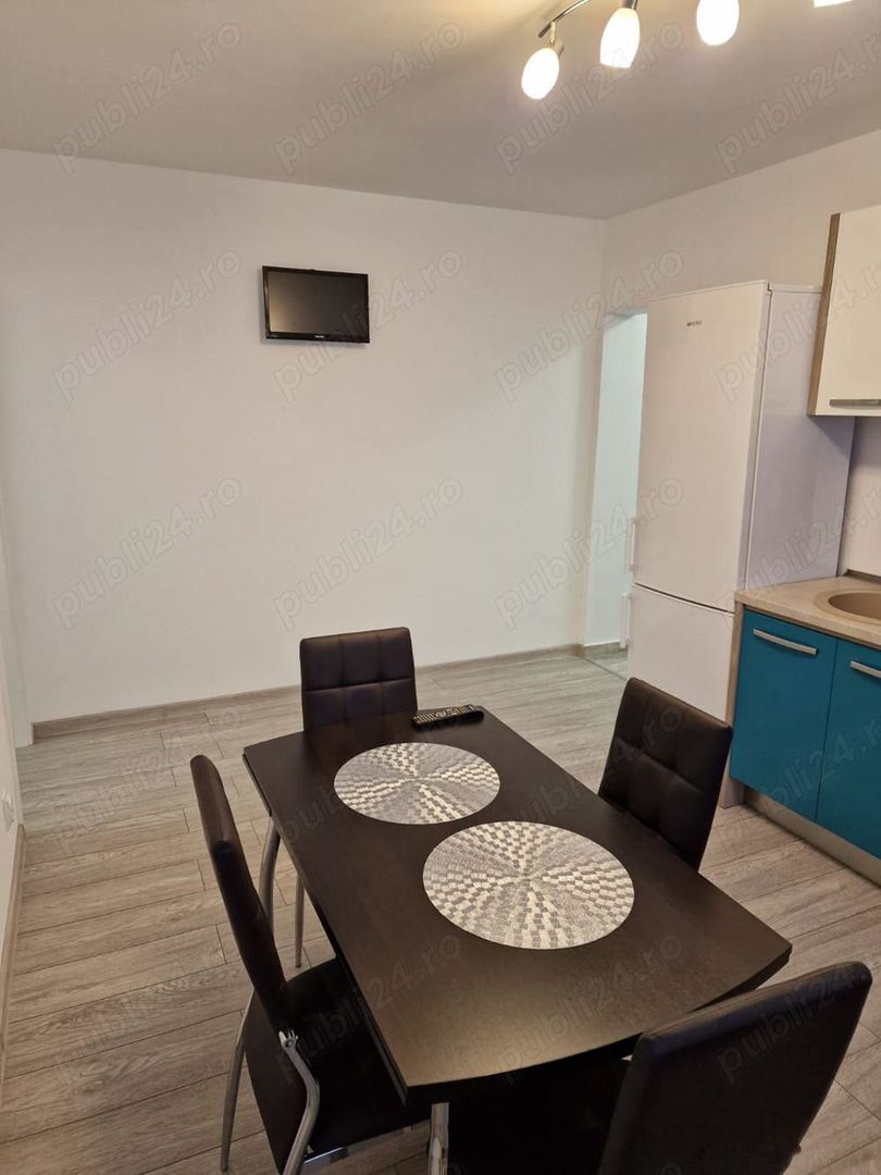 Vanzare Apartament 3 camere renovat & mobilat