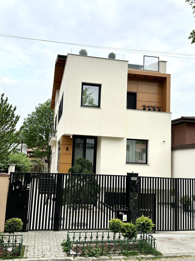 Vila Noua 2023 de Lux Damaroaia Str Duetului nr 26