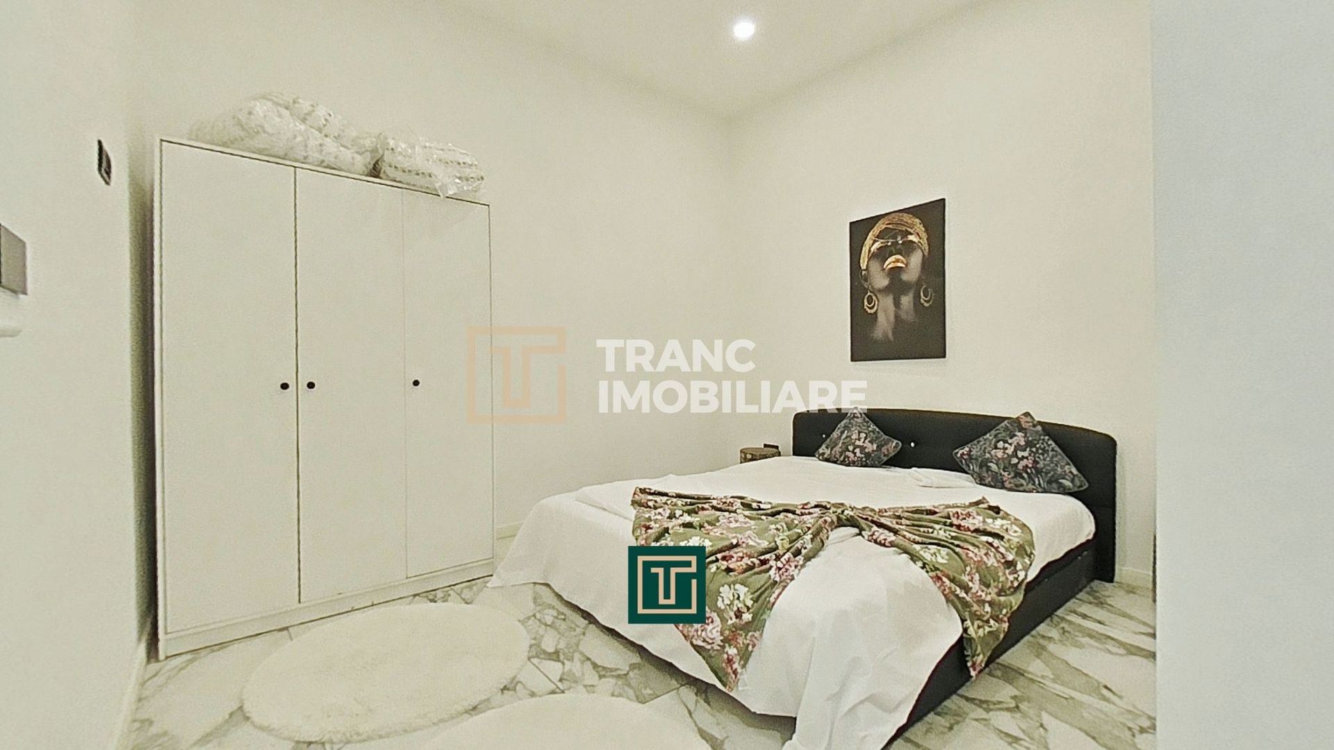 Apartament modern cu 2 camere de închiriat – Bulevardul Revoluției, Arad