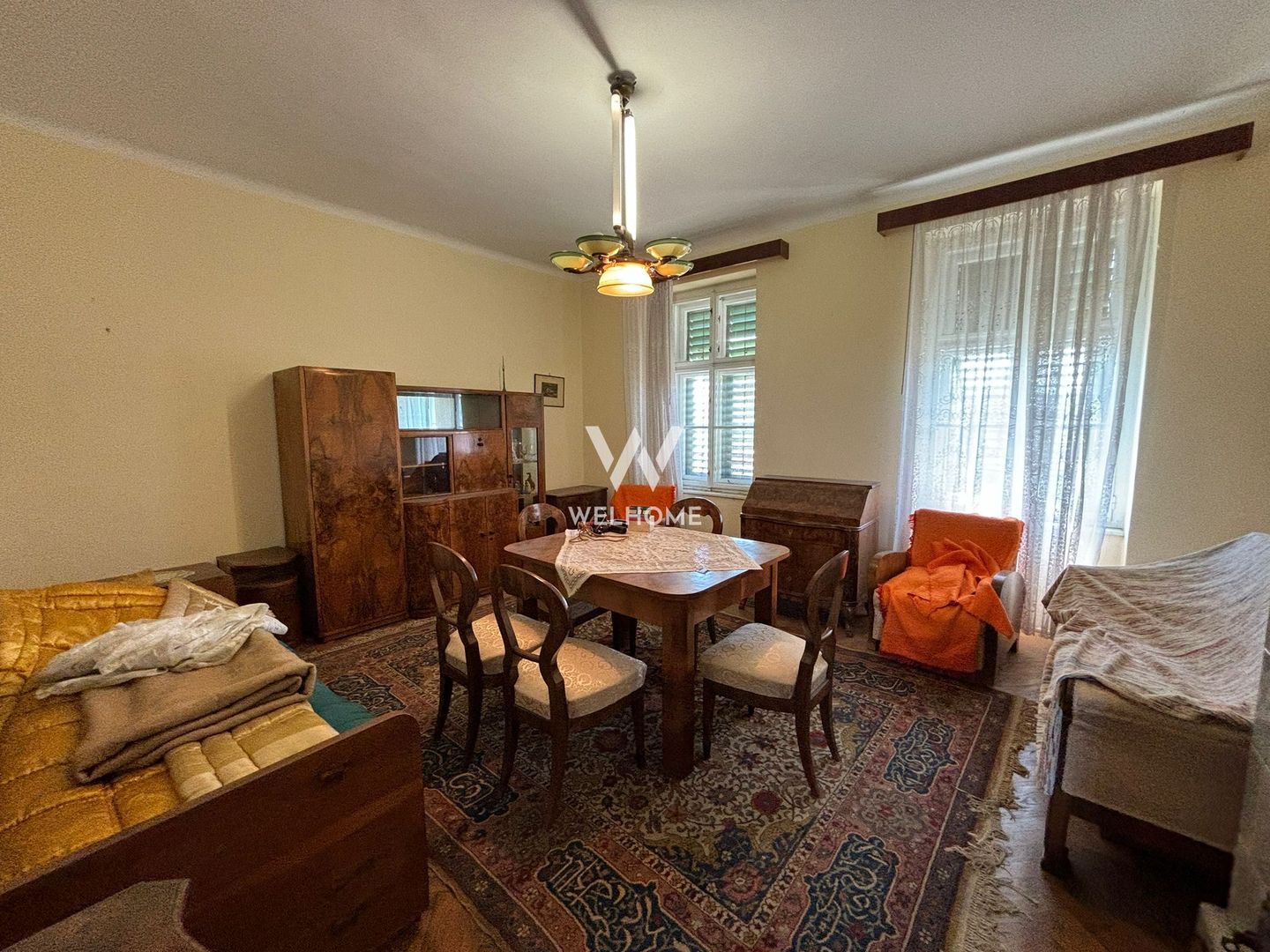 Apartament DECOMANDAT 2 camere - zona Centrala