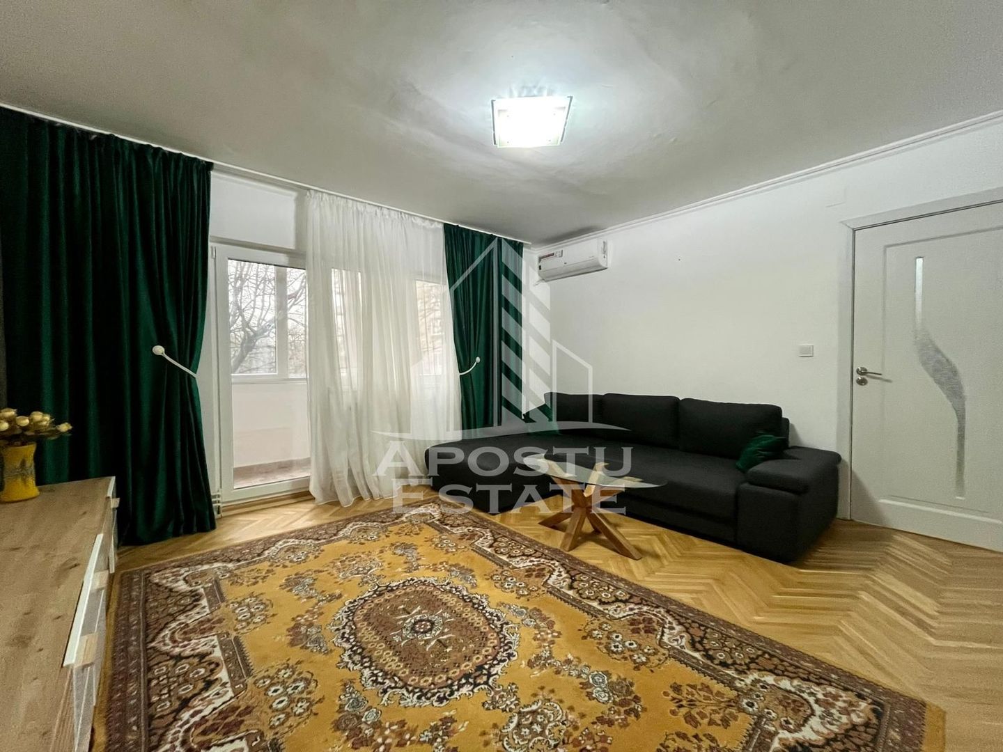 Apartament 3 camere de inchiriat, zona Complex studentesc, Timisoara
