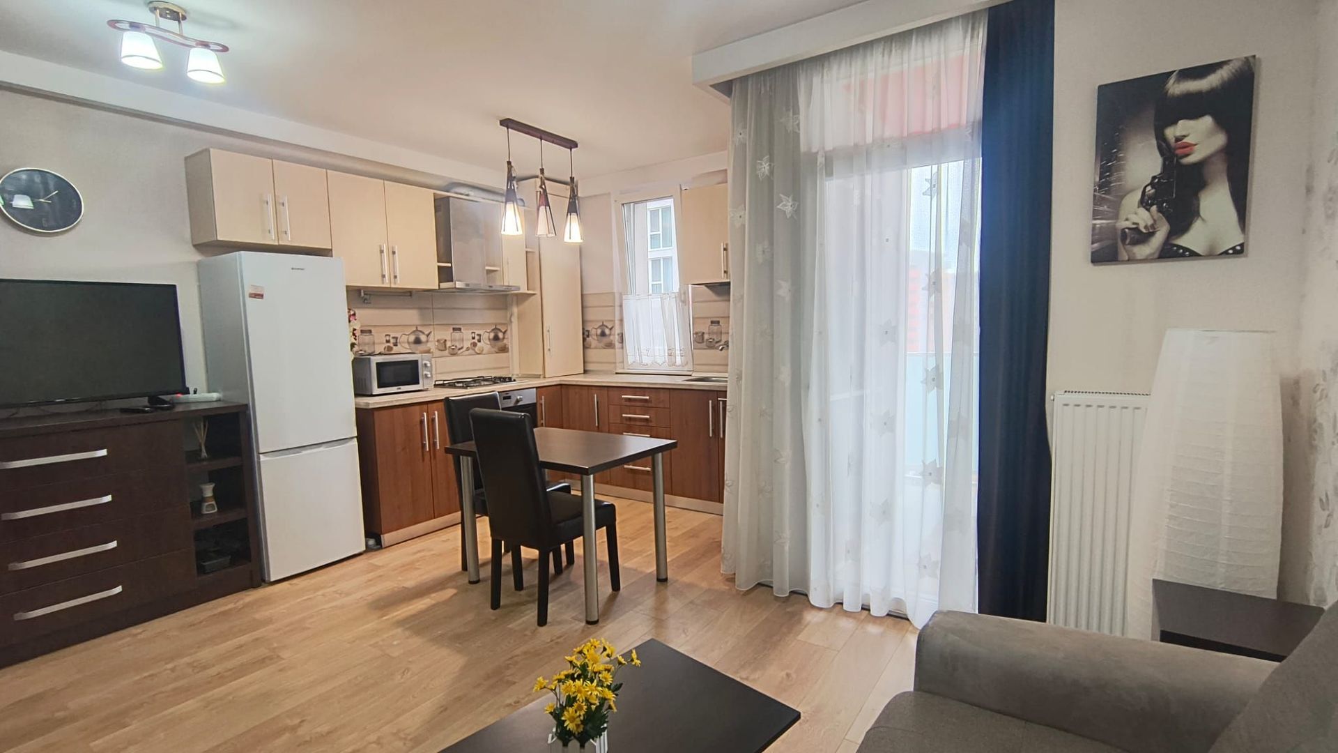 Apartament ARED cu 1 camera, St. O. Iosif, Oradea, 300 euro/luna