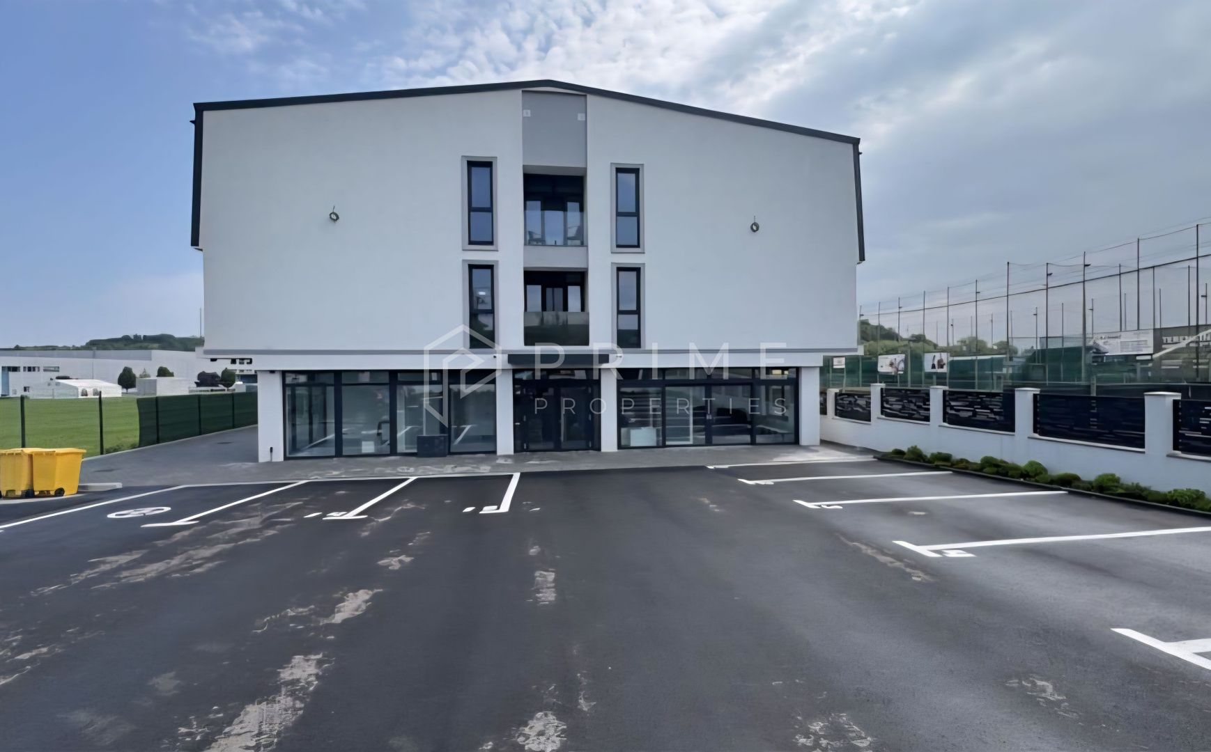 Apartament modern 2 camere Corunca aproape de Shopping City