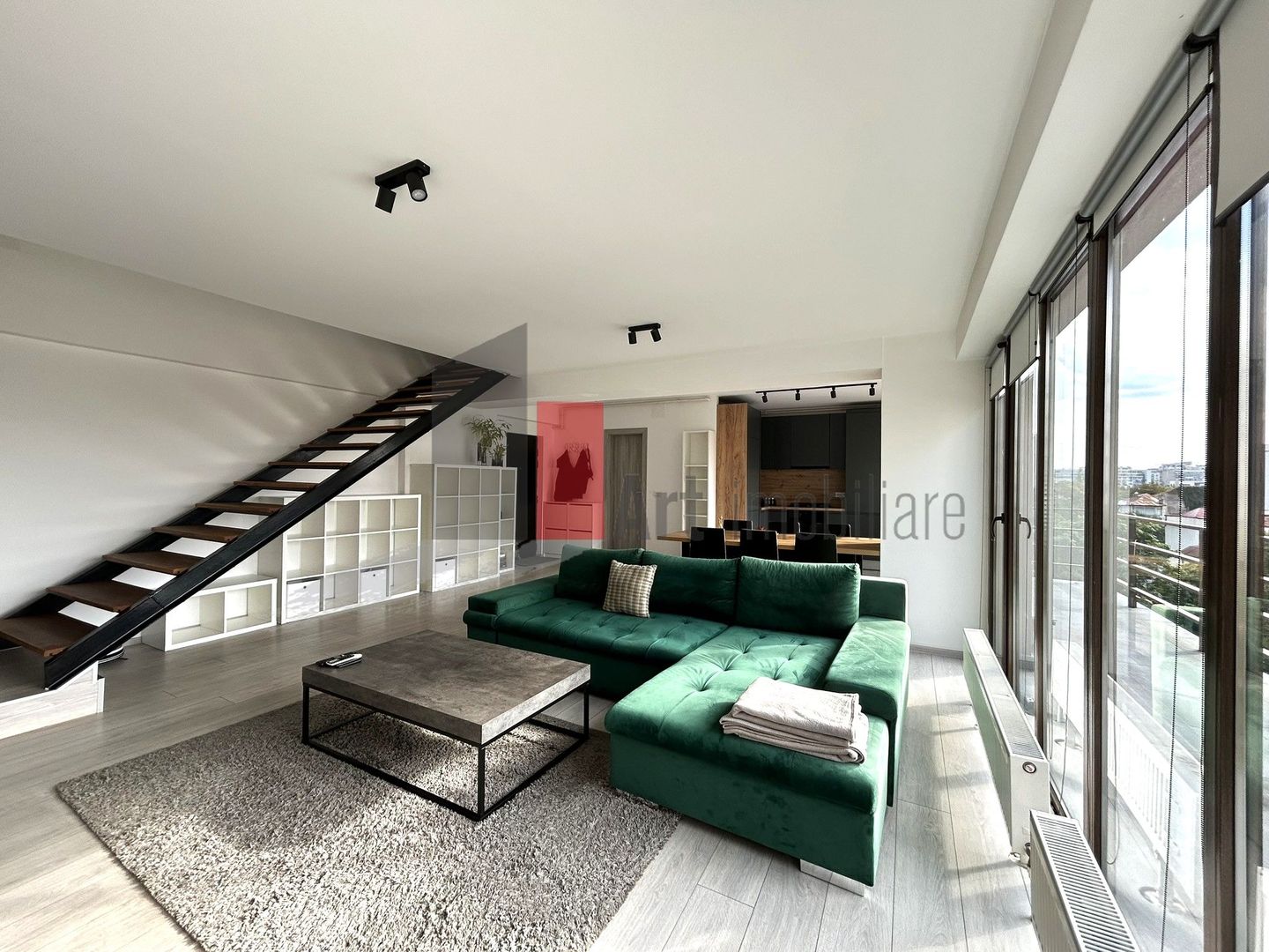 Apartament 3 camere tip Duplex - zona Calea Calarasilor/Matei Basarab