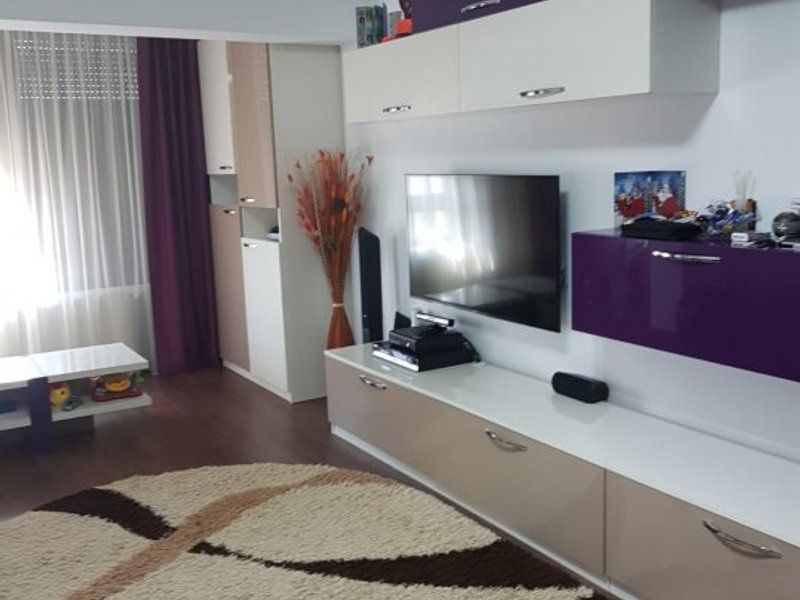Apartament cu doua camere, mobilat si utilat - Str. Tecuci, T-uri