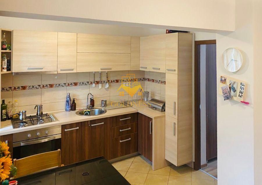 2 camere, decomandate, Ultracentral, I.C Bratianu Zona Blvd. Eroilor