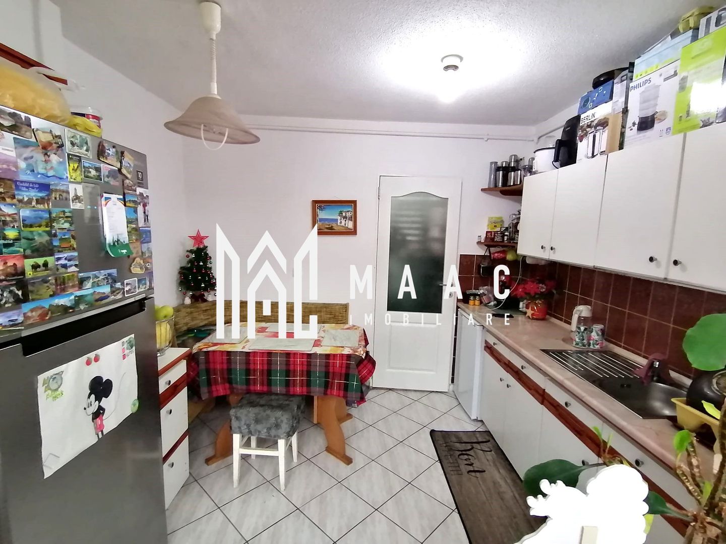 Apartament 3 camere I Decomandat I Zona Vasile Aaron
