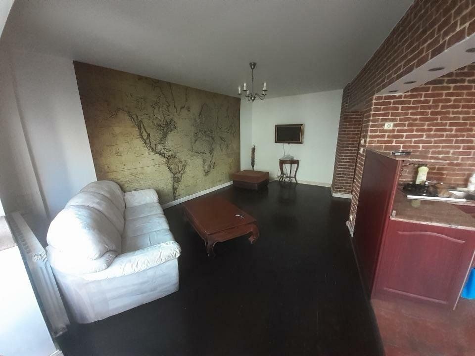 Proprietar închiriez 2 camere lux