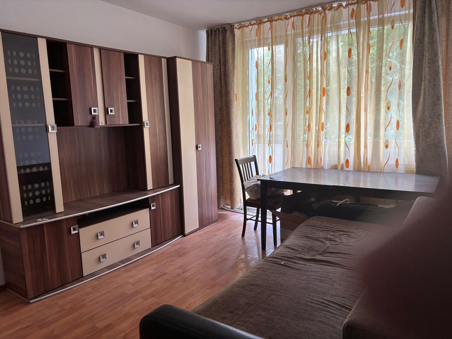 Apartament 2 camere Carpați 1