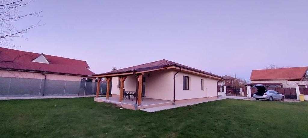 Vând casă în Satu Mare, zona Bercu Roșu