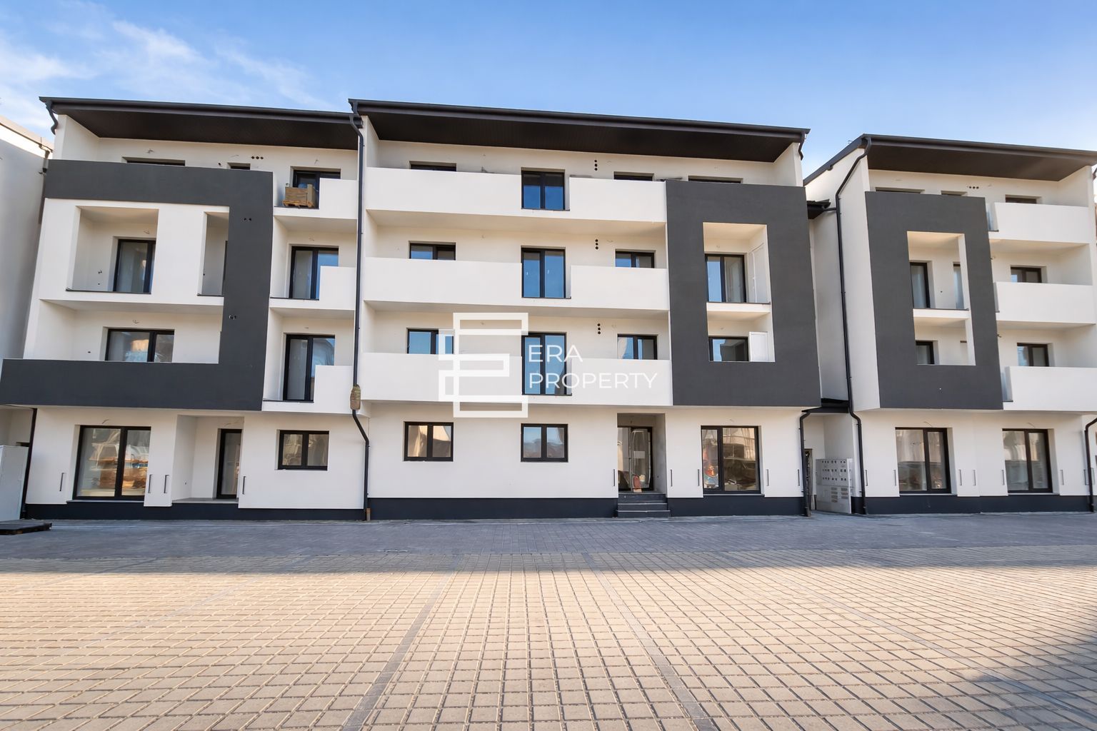 Apartament 2 camere, 58 mp-ETAJ 1-- Doamna Stanca, Selimbar