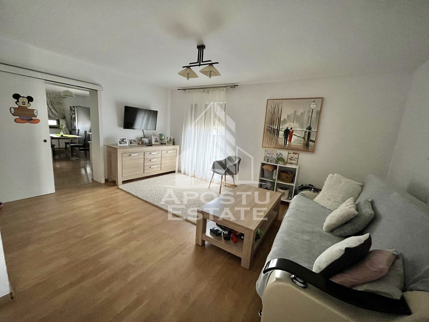 Duplex cu 4 camere si 2 bai complet mobilat si utilat in Giroc.