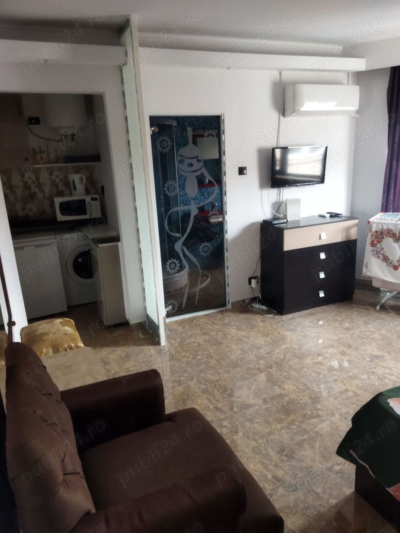 BRASADAS închiriază Garsonieră, Centrul Vechi.