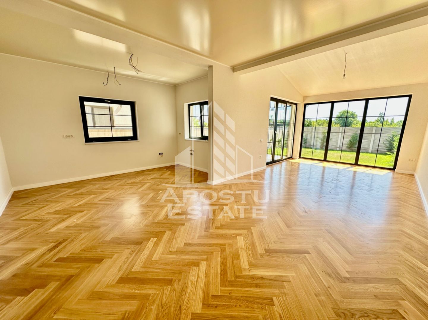 Duplex premium cu 5 camere in Braytim, la asfalt