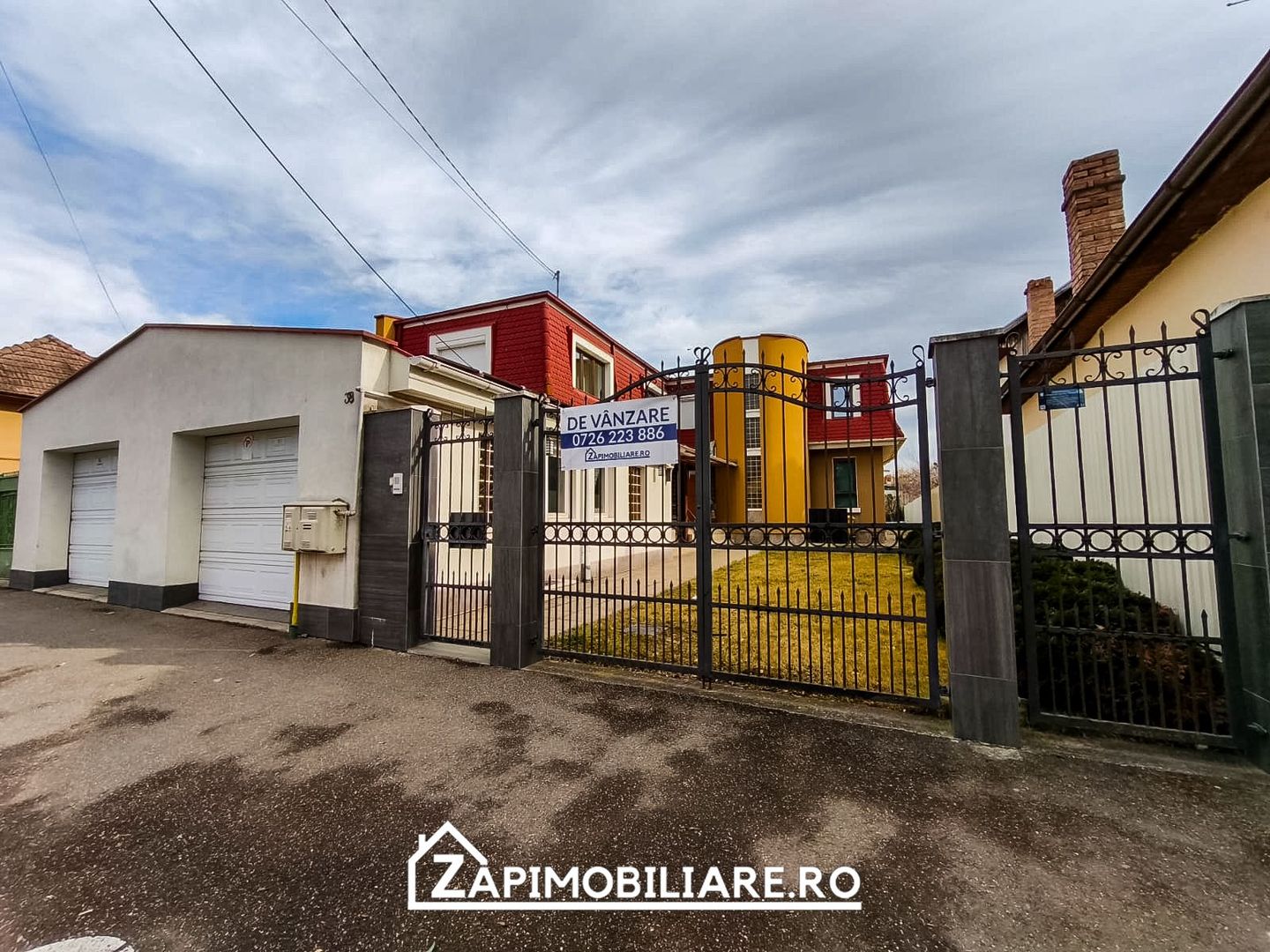 Unirii - Casa Zona Romcab - 400mp - 1259 mp teren - Garaj dublu - piscina