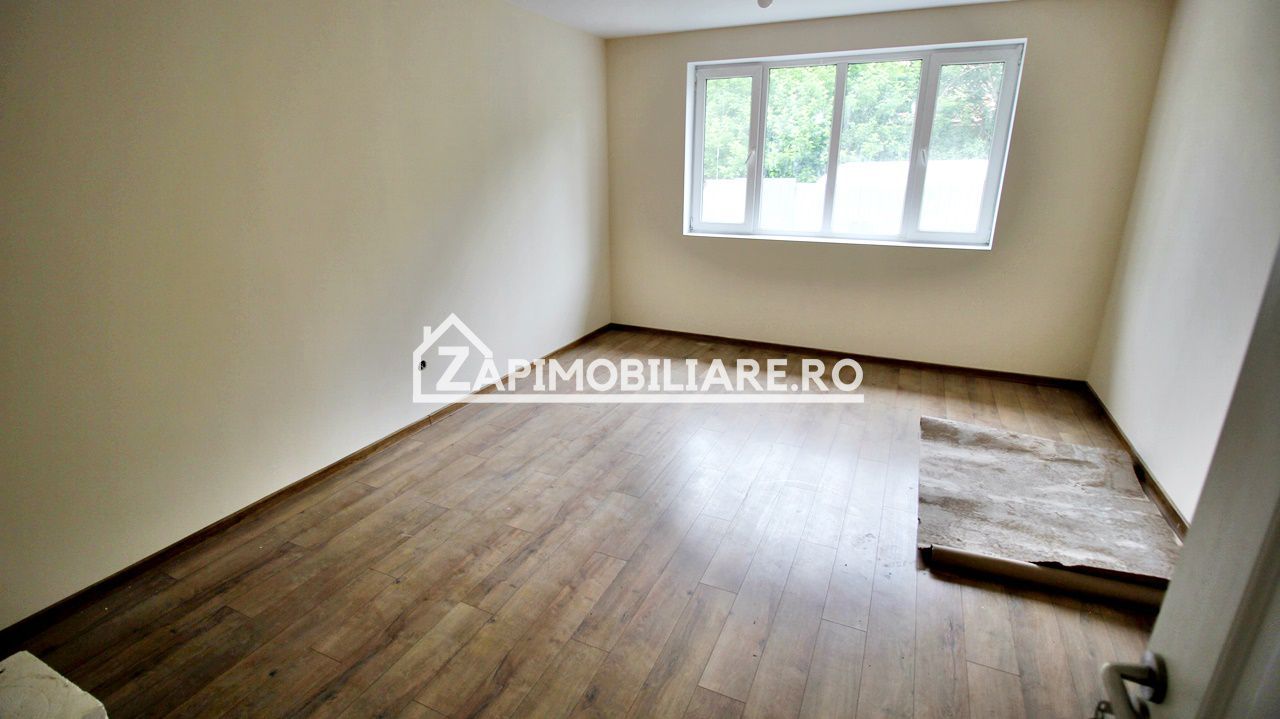 Casa 3 camere, renovată,90 mp, 500 mp teren, cartier Unirii