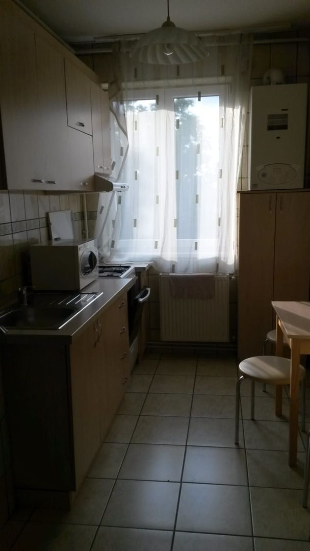 Apartament 2 camere,48 mp, semicentral
