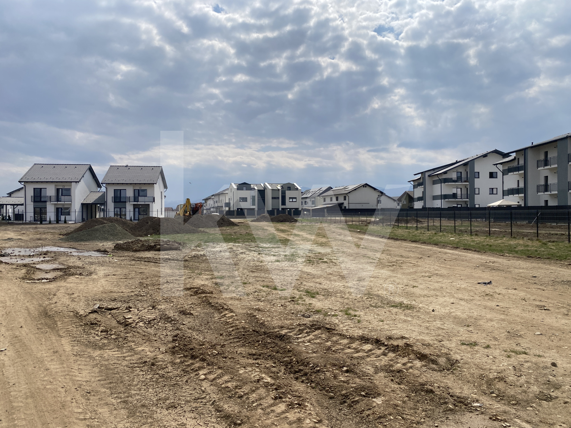 Teren pentru casa individuala in Selimbar - acces auto S+P+1E+ER 331mp