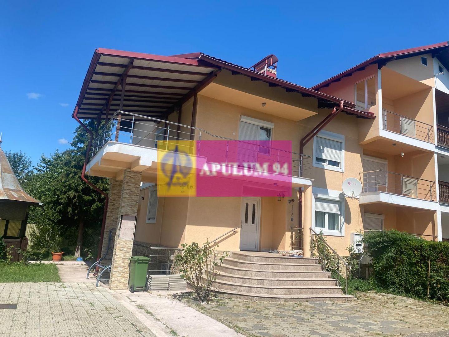 Vila de vanzare in Banesti