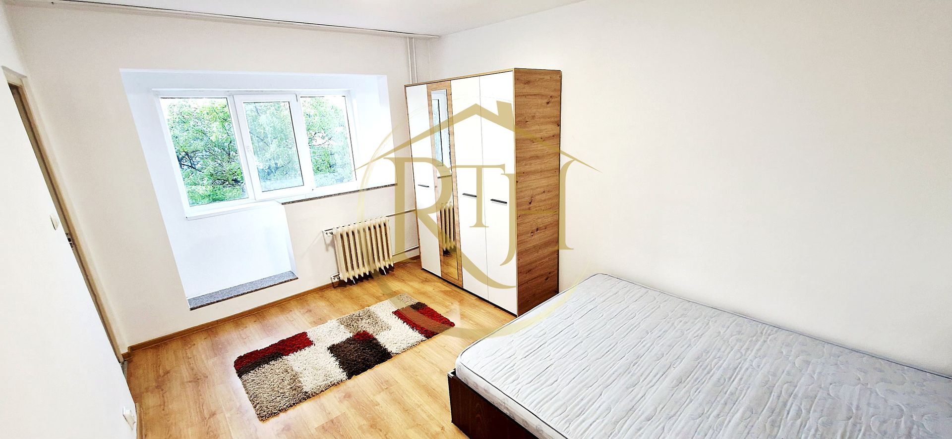 Proprietar inchiriez apartament 1 cameră – zona Aradului, lângă Iulius Mall