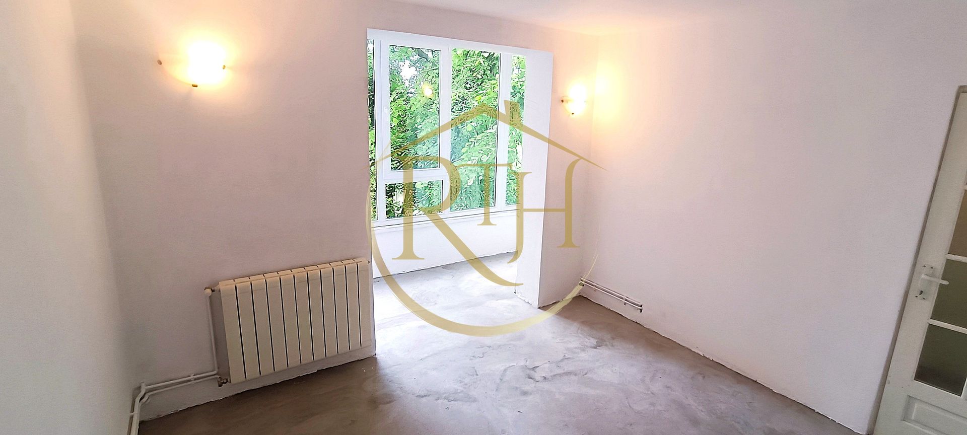 De vanzare apartament 2 camere zona centrala, comision ,,0"