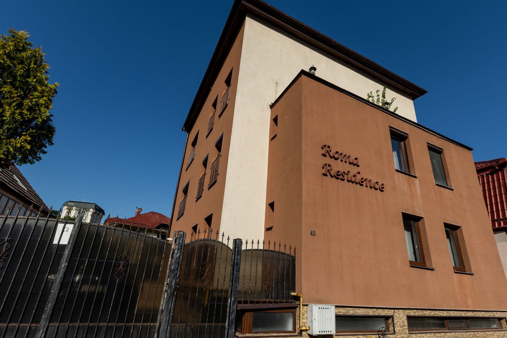 Exclusivitate - Apartament de 2 camere, cu grădină proprie.