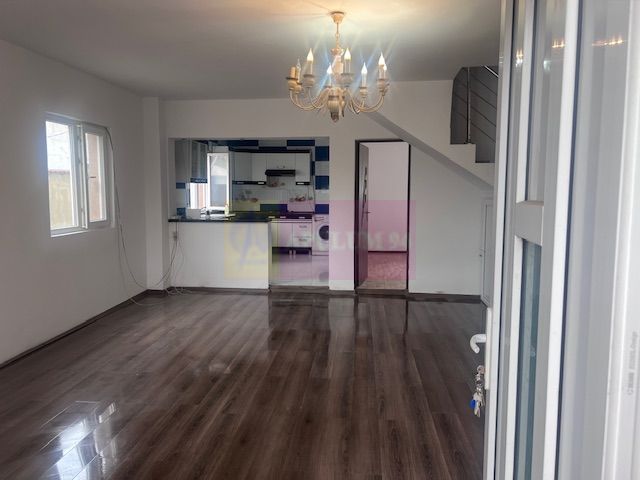 Casa parter+etaj Soseaua Giurgiului- Ferentari.
