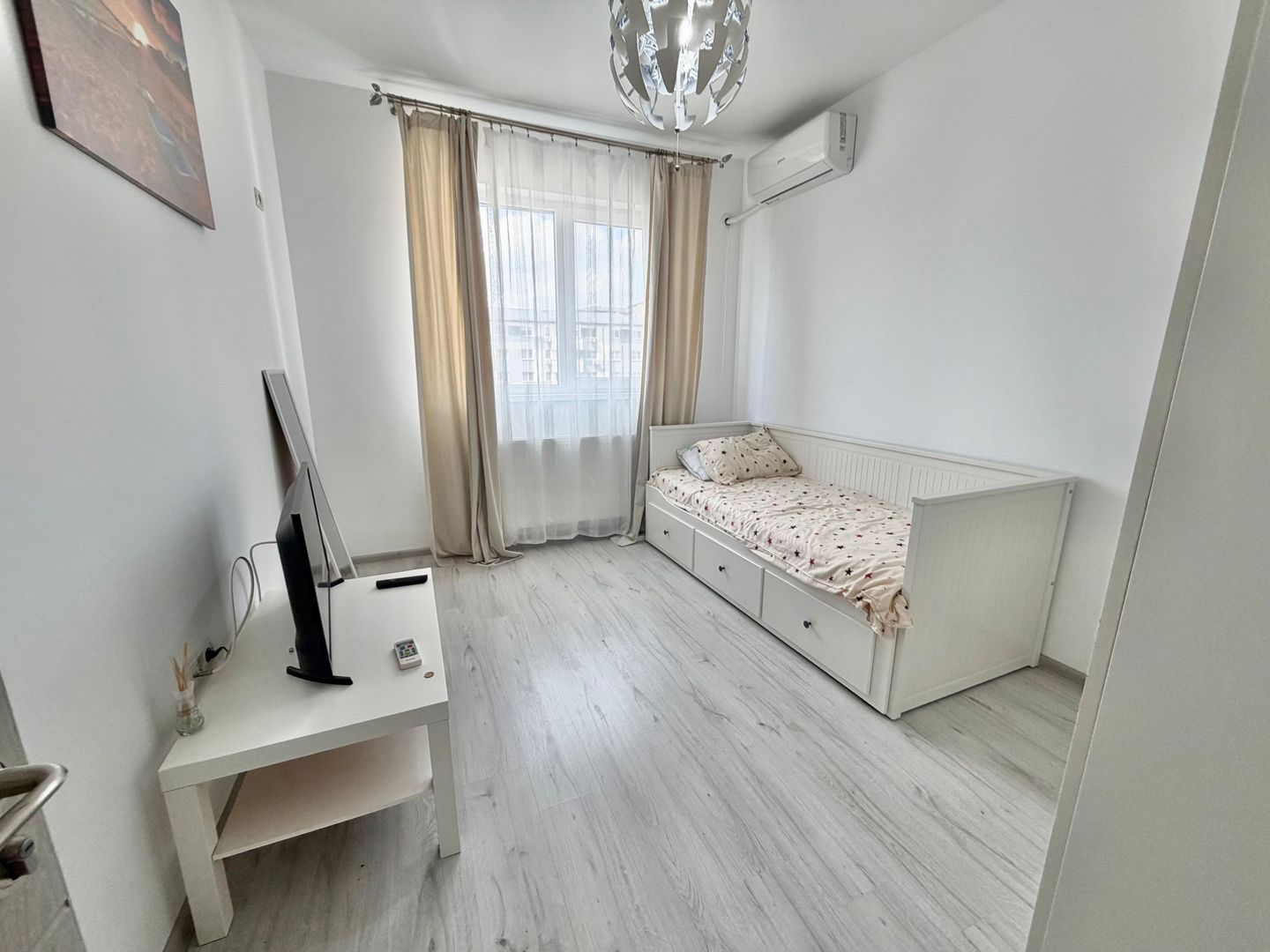 Apartament 2 camere mobilat Militari Residence