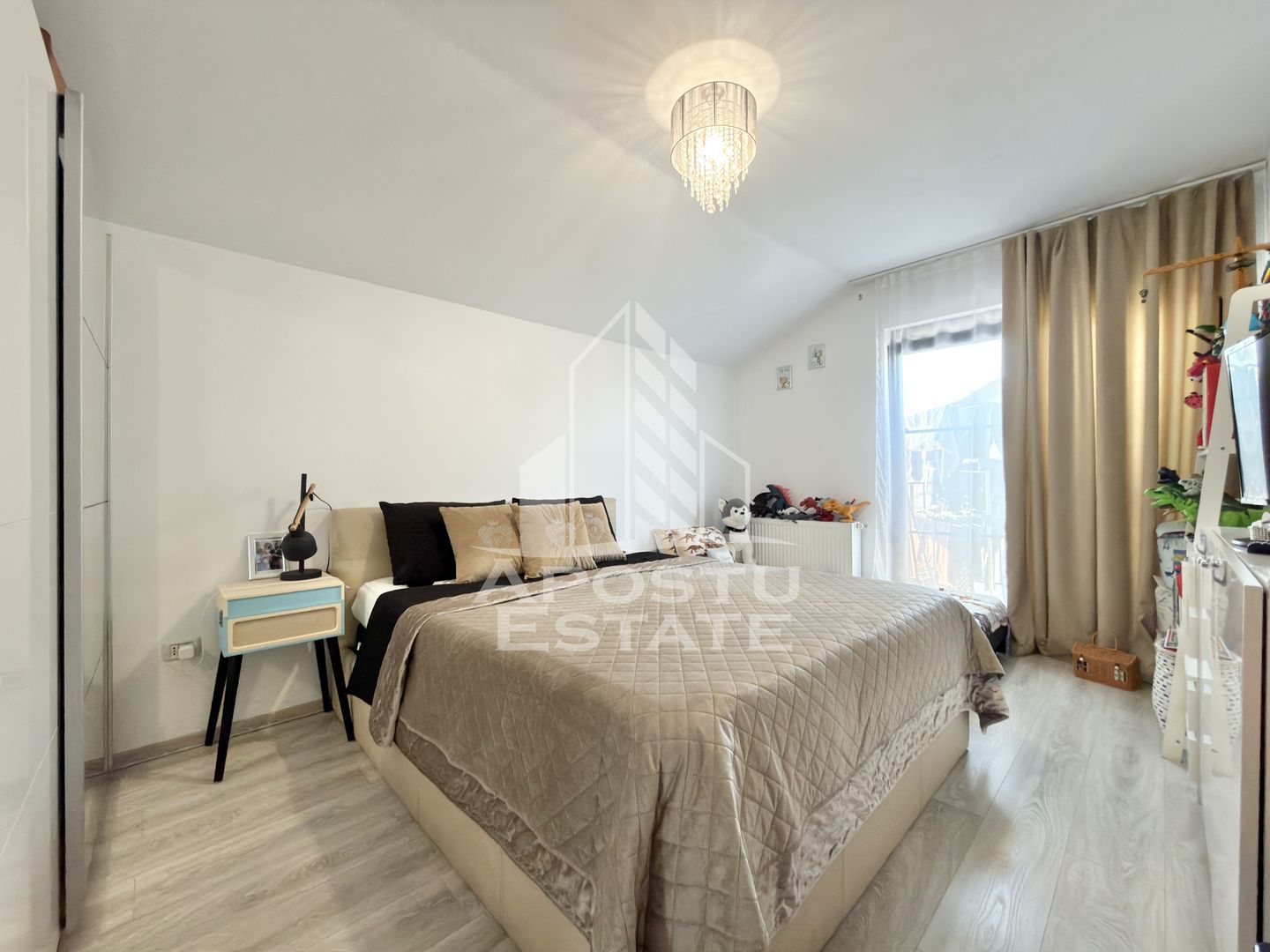 Apartament cu 2 camere complet mobilat si utilat la etajul 1 in Giroc