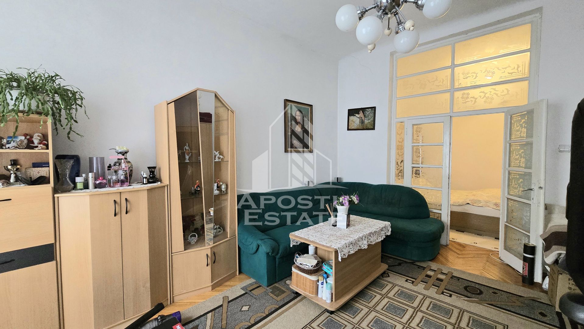 Casa de vanzare, 7 camere si 4 bai, comision 0, zona Odobescu